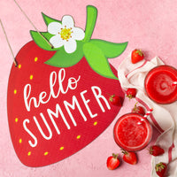 Haooryx Strawberry Wood Hanging Welcome Door Sign, Hello Summer Strawberry Door Sign Plaque with Hanging Rope Front Door Wall Porch Wooden Hanging Decorations Supplies Housewarming Gift Home Decor