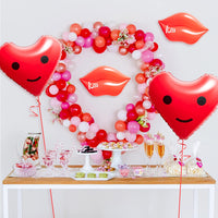Haooryx 4 Pack Inflatable Heart Lips Toys, Inflate Red Lip Heart for Wedding Ceremony Party Favor Home Outdoor Yard Garden Blow Up Decoration Engagement Anniversary Bridal Shower Decor Supplies