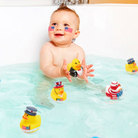 Haooryx 20Pcs Patriotic Rubber Duckies Toys, Novelty Funny Squeeze Ducks Fourth of July Party Supplies Red Blue White Bathtub Duck Toys Baby Shower Float Ducky Independence Day Gift Classroom Reward